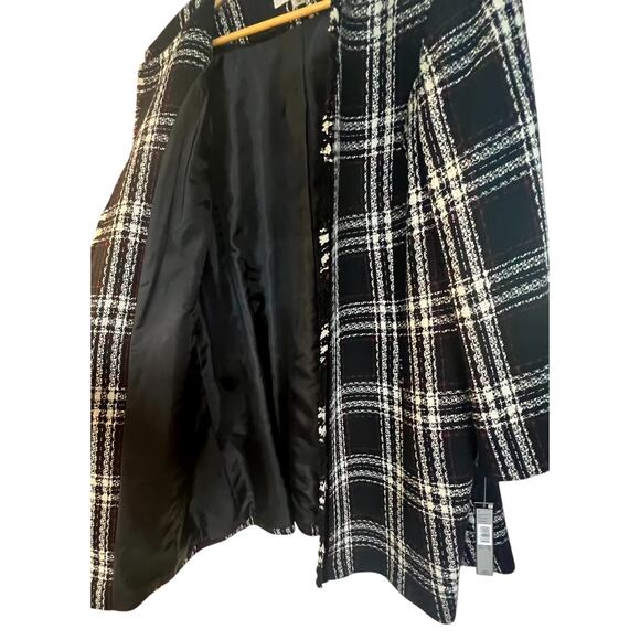 NWT Tahari Size 16W Open Front Tweed Fringe Long Jacket Coat Black White Plaid - Picture 3 of 9